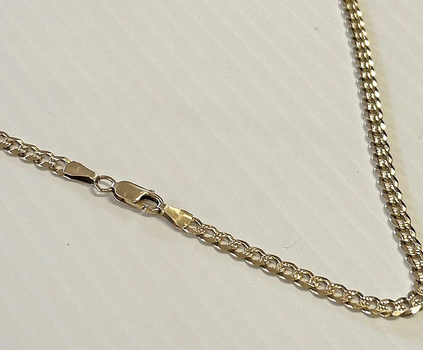14k Italy Solid Etched Curb Link Chain 19" ~ 15.1 Grams ~ 4.4mm