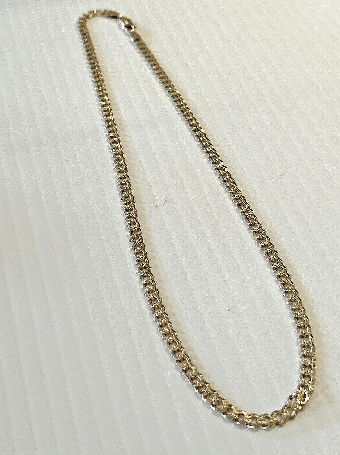 14k Italy Solid Etched Curb Link Chain 19" ~ 15.1 Grams ~ 4.4mm