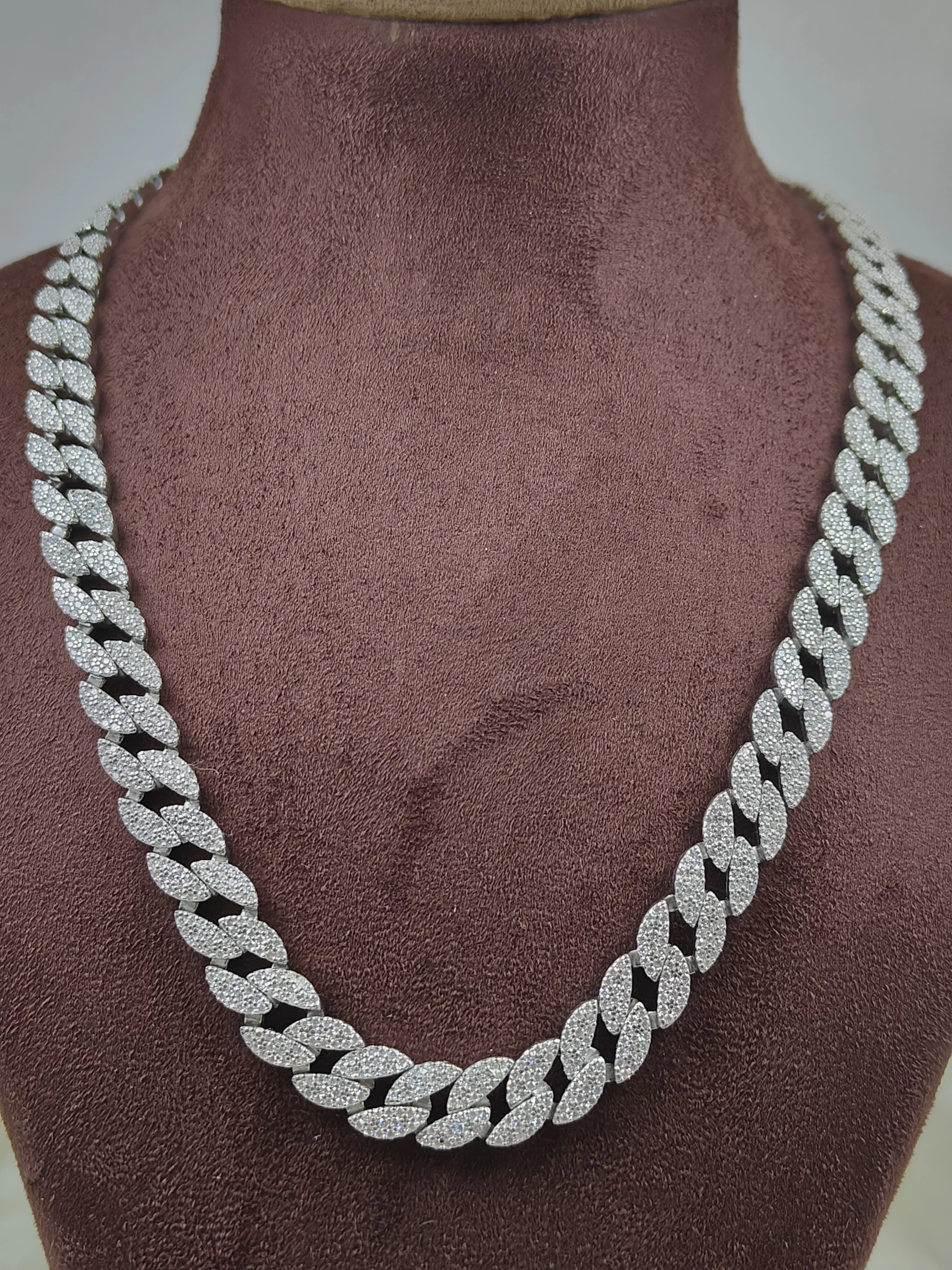 16mm Classic Cuban Chain D 5