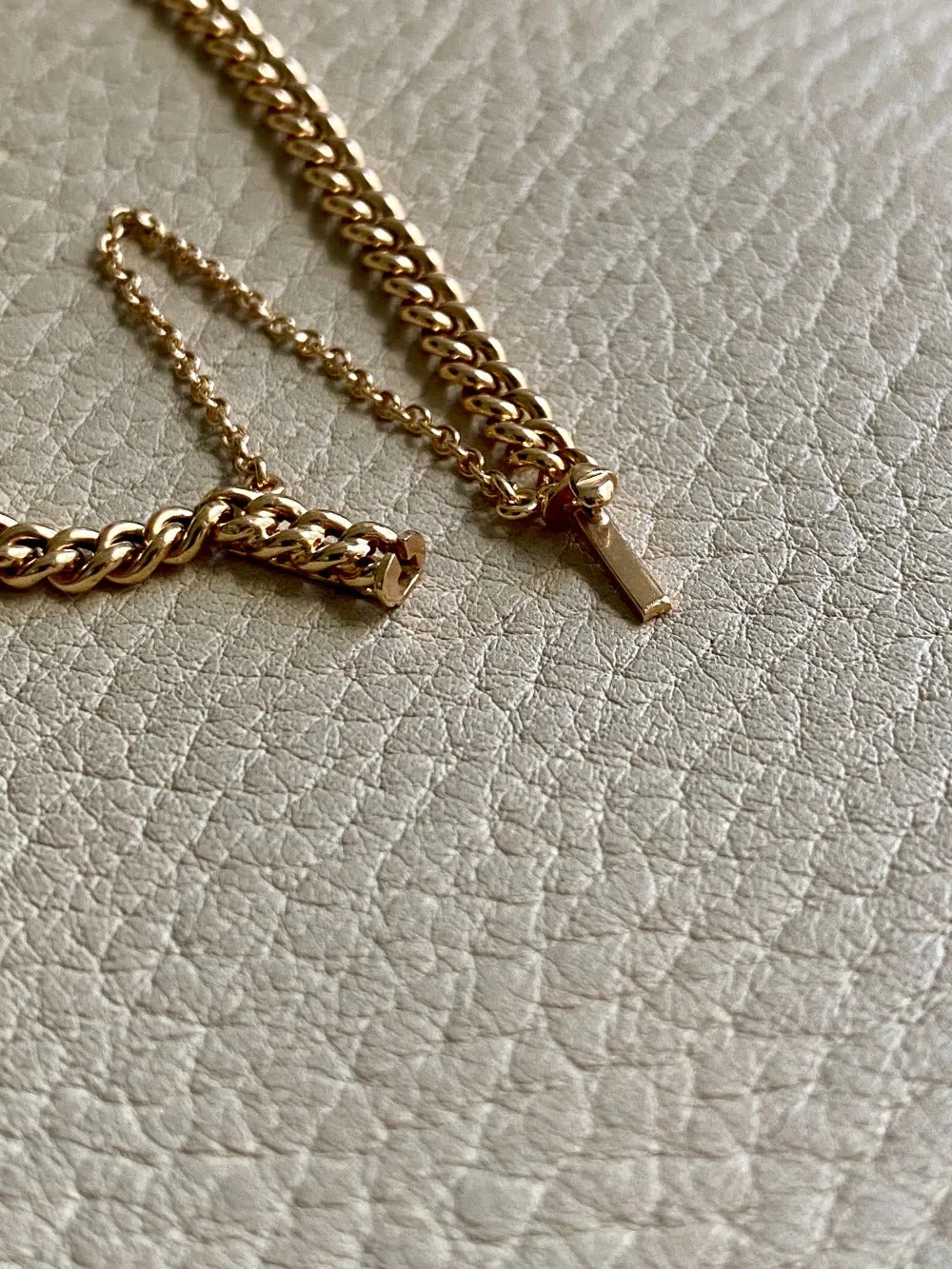 1917 Curb link bracelet in 18k yellow gold - 6.7 inch length