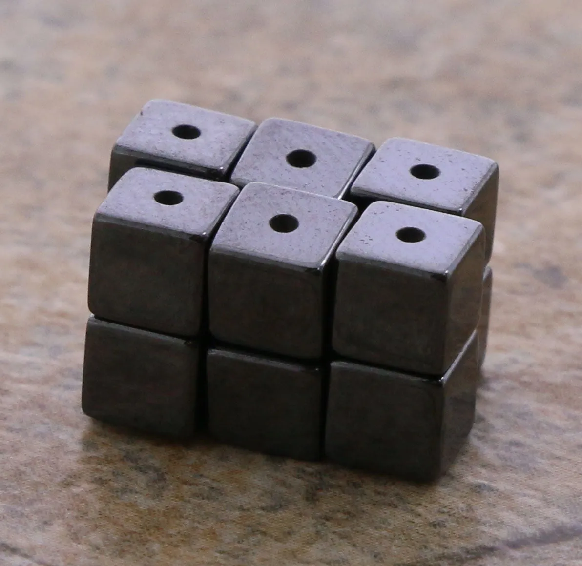 4X4mm Magnetic Hematite Cube Mh12