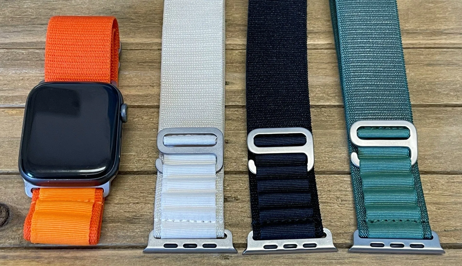 Apple Watch Band - MultiLoop - Black