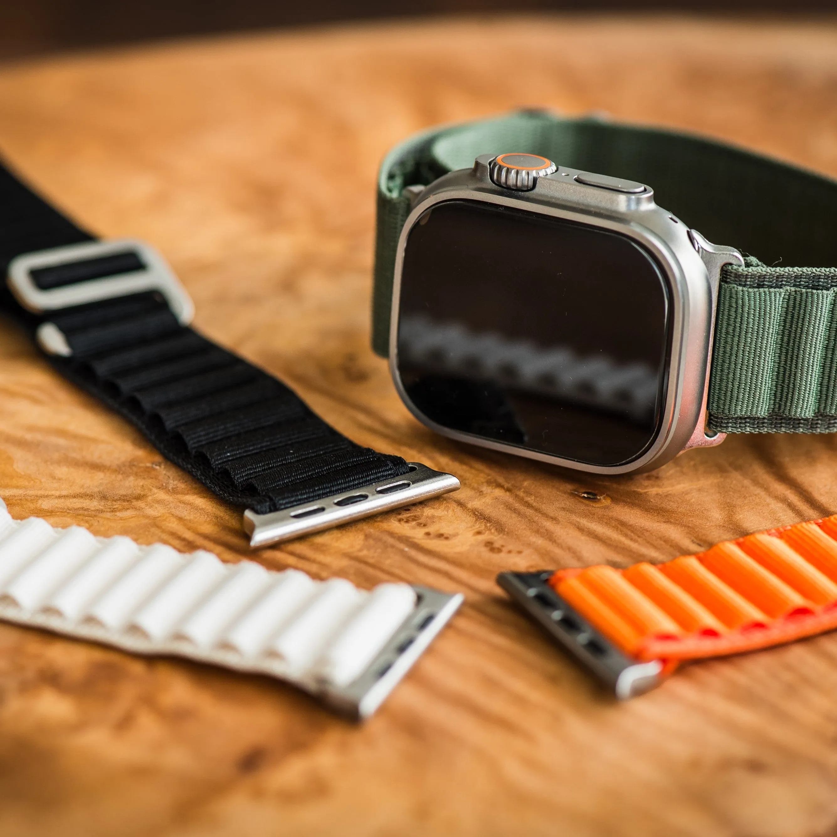 Apple Watch Band - MultiLoop - Black