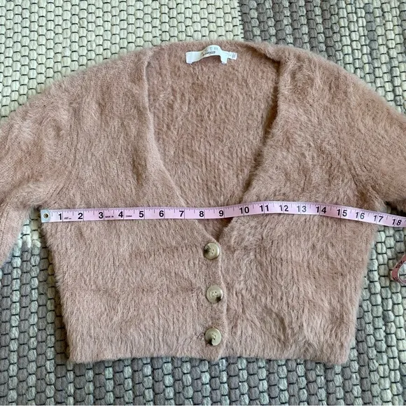 ASTR the label LORAIN CARDIGAN Top in Pink Clay Size Small