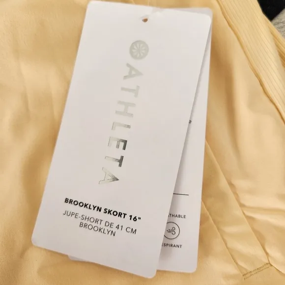 Athleta Brooklyn Skort 16&quot; Yellow Athletic Skirt NWT Size 14