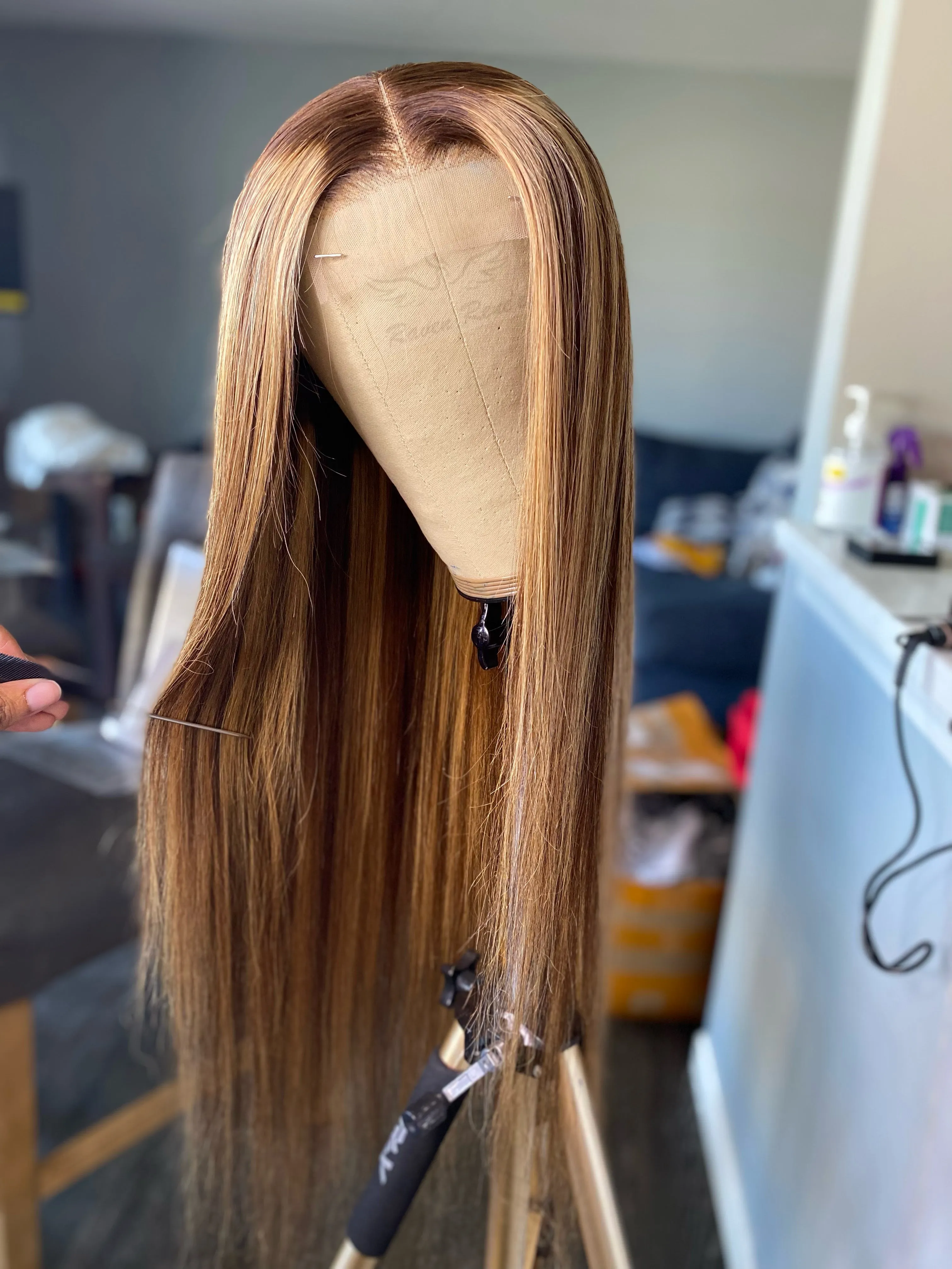 Balayage Highlighted Unit