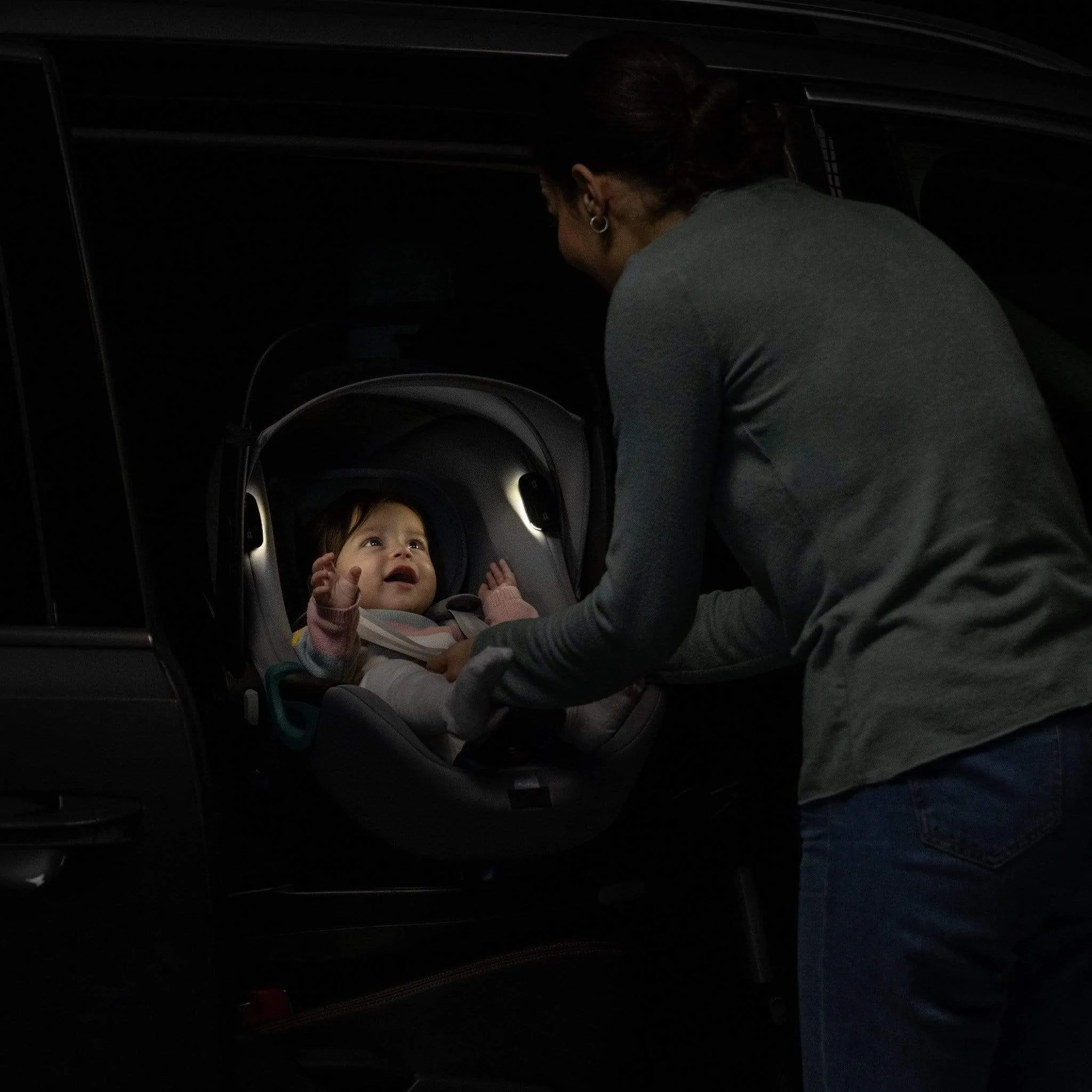 Britax Römer Baby-Safe iSENSE/Flex Base iSENSE Bundle Indigo Blue (EX DISPLAY MODEL)