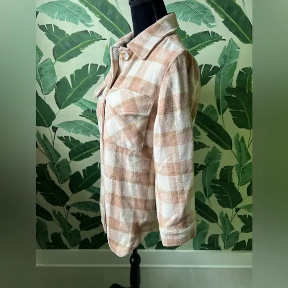 CJLA Clancy Cream Tan Checked Plaid shacket Jacket size S