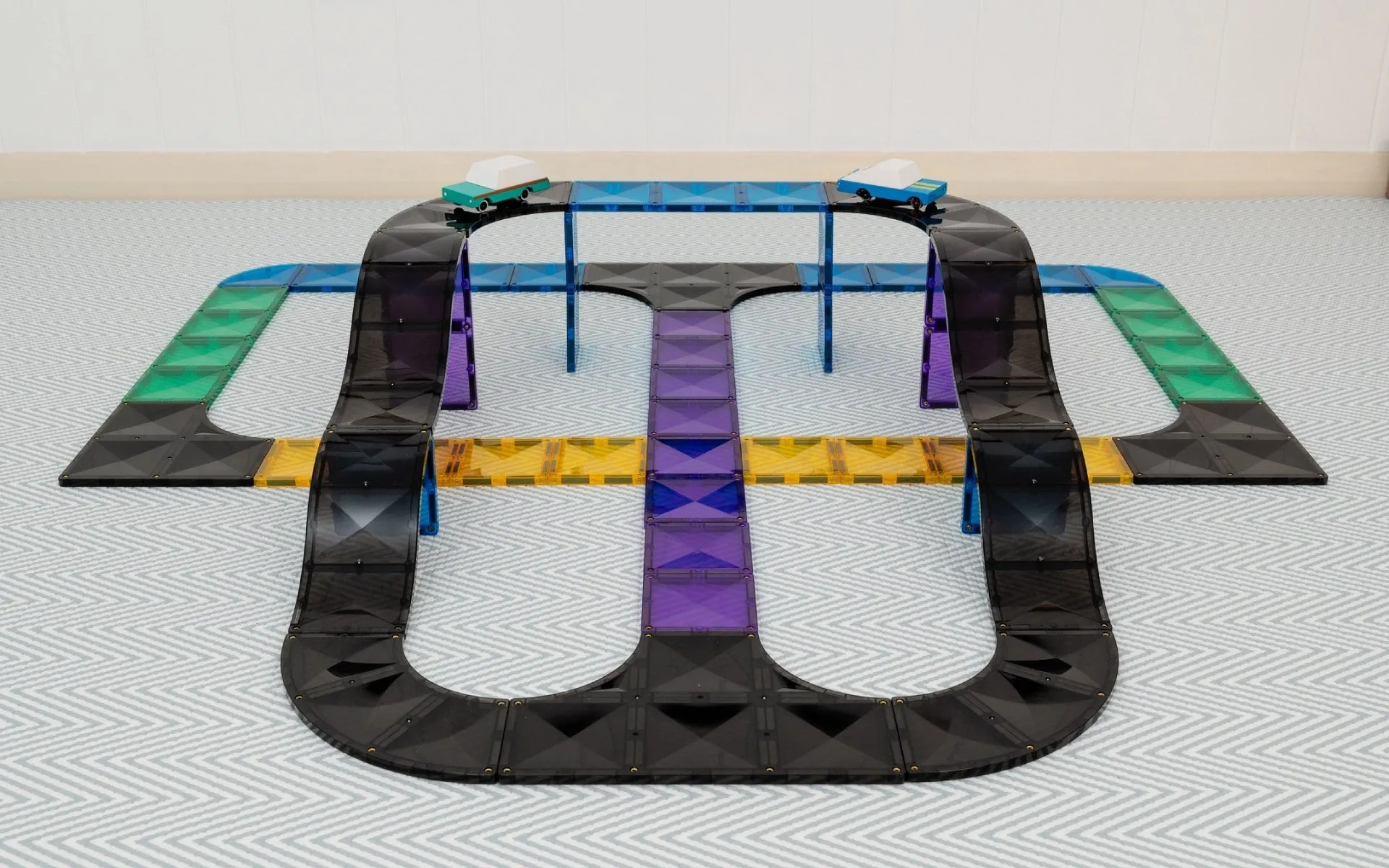 Connetix Magnetic Tiles Roads Ramps & Intersections 16 Piece Pack