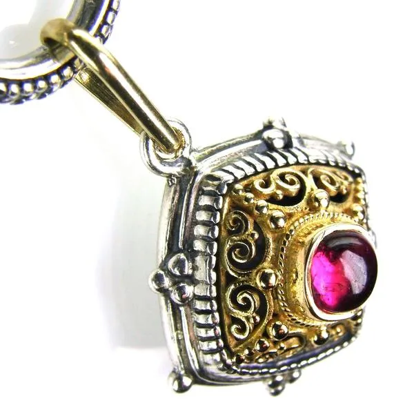 Cushion Vaulted Filigree Charm