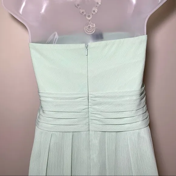 David’s Bridal Sage Green Strapless Chiffon Cocktail Dress Size 10
