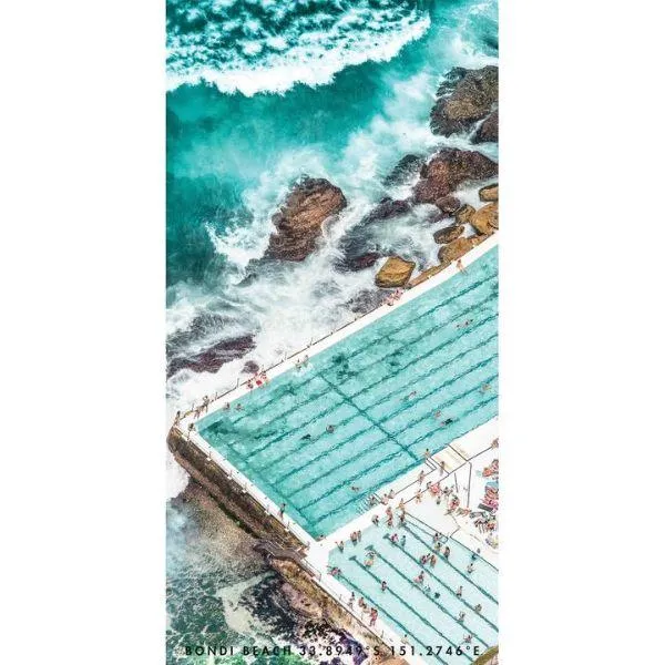 DESTINATION LABEL Towel - Iceberg Summer