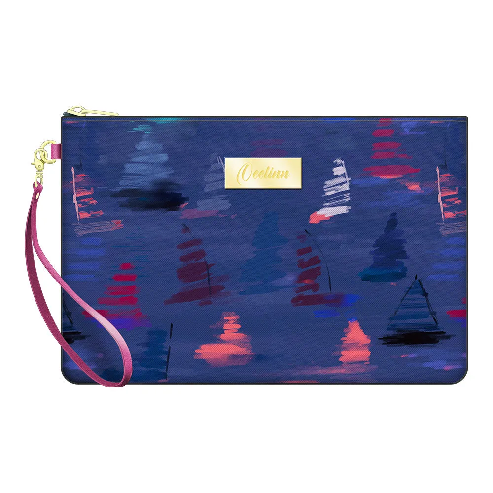 Fashion Zip Pouch Wristlet Adopts The Unique Interstellar Game Design
