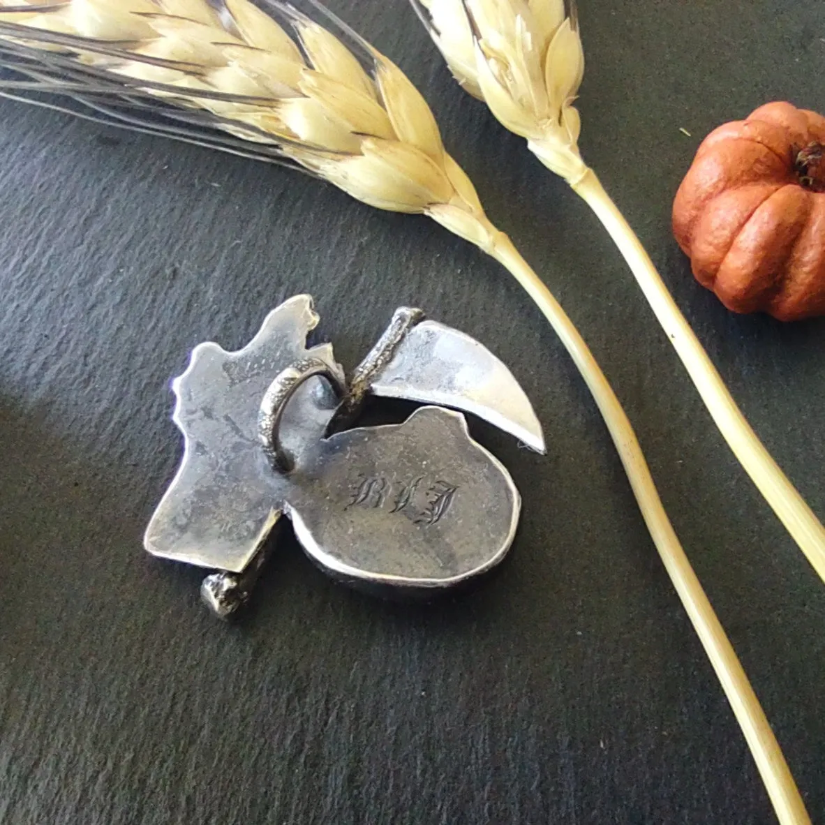 Great Harvest Pendant - Pumpkin