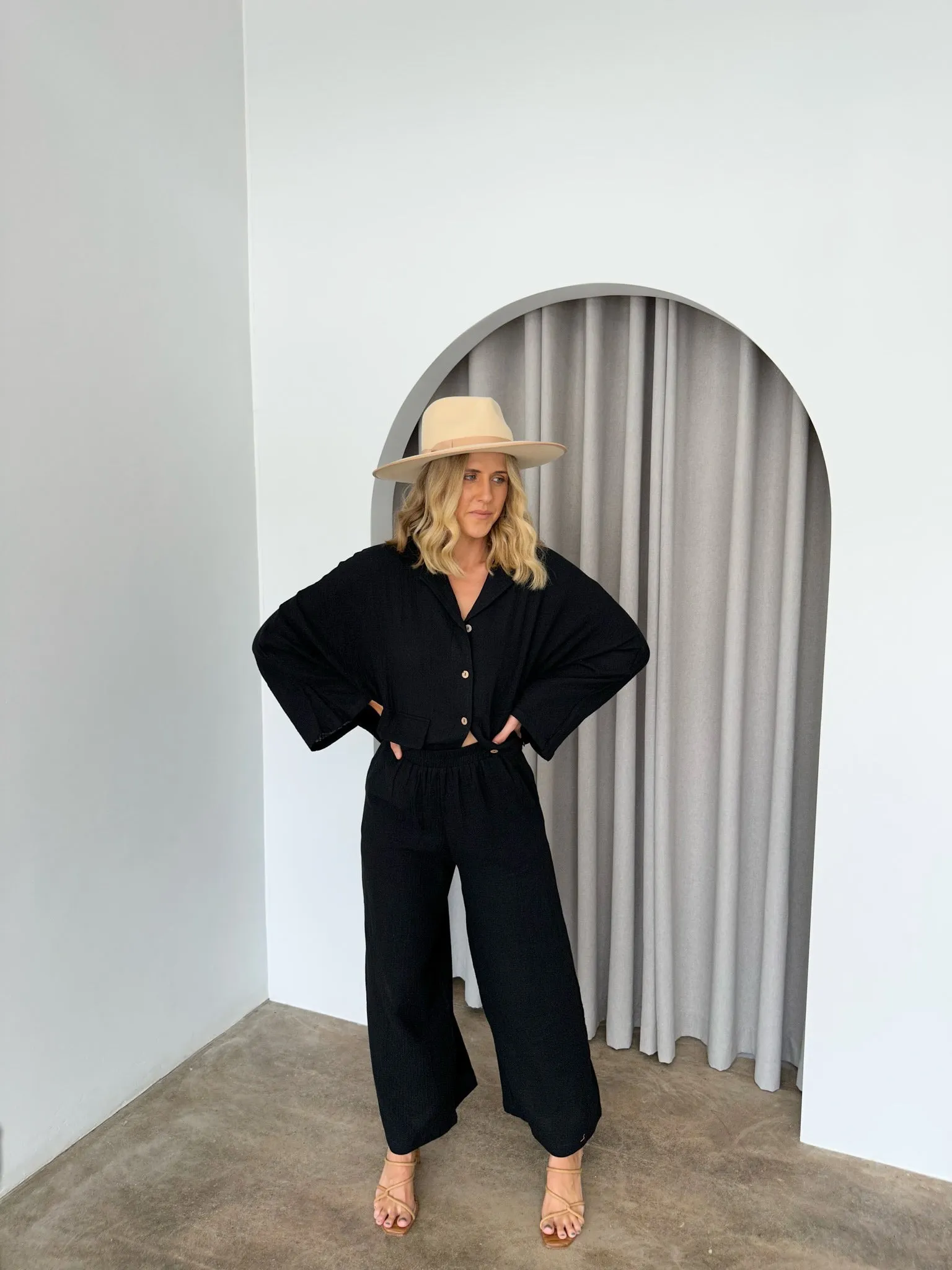 Greta Pants- Black