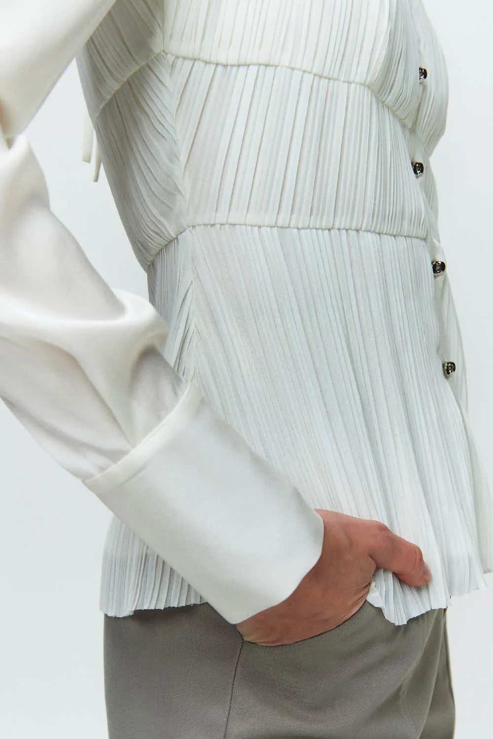 HAN WEN STUDIO Silk Mixed Pleated Shirt in White