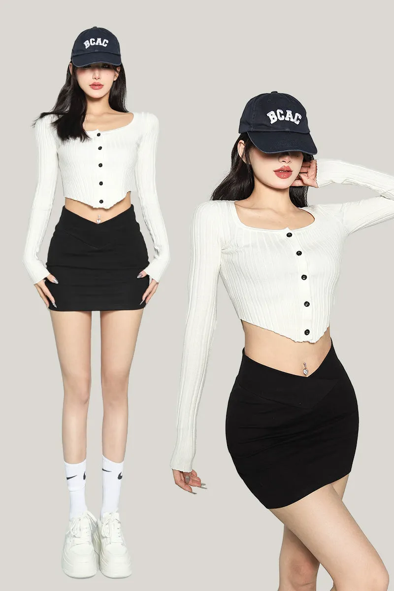 Jeanee Solid Color Black V-shaped High-waisted Slim Mini Skirt