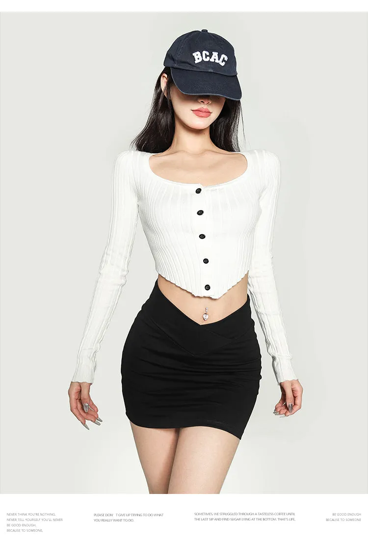 Jeanee Solid Color Black V-shaped High-waisted Slim Mini Skirt