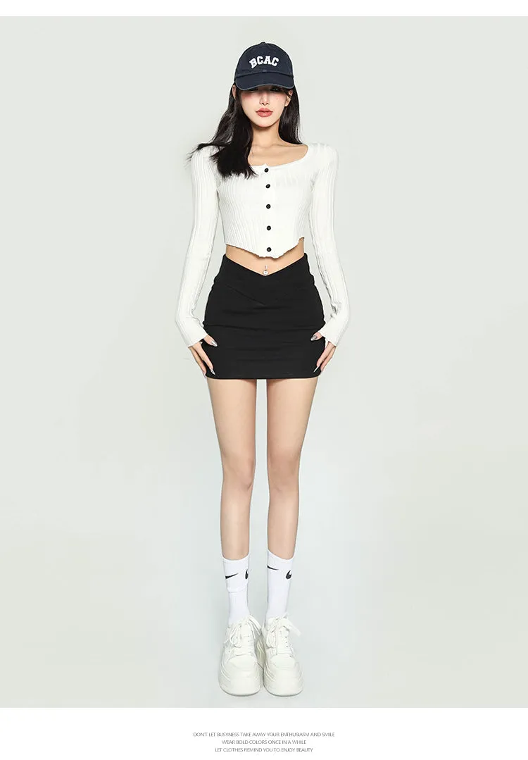 Jeanee Solid Color Black V-shaped High-waisted Slim Mini Skirt