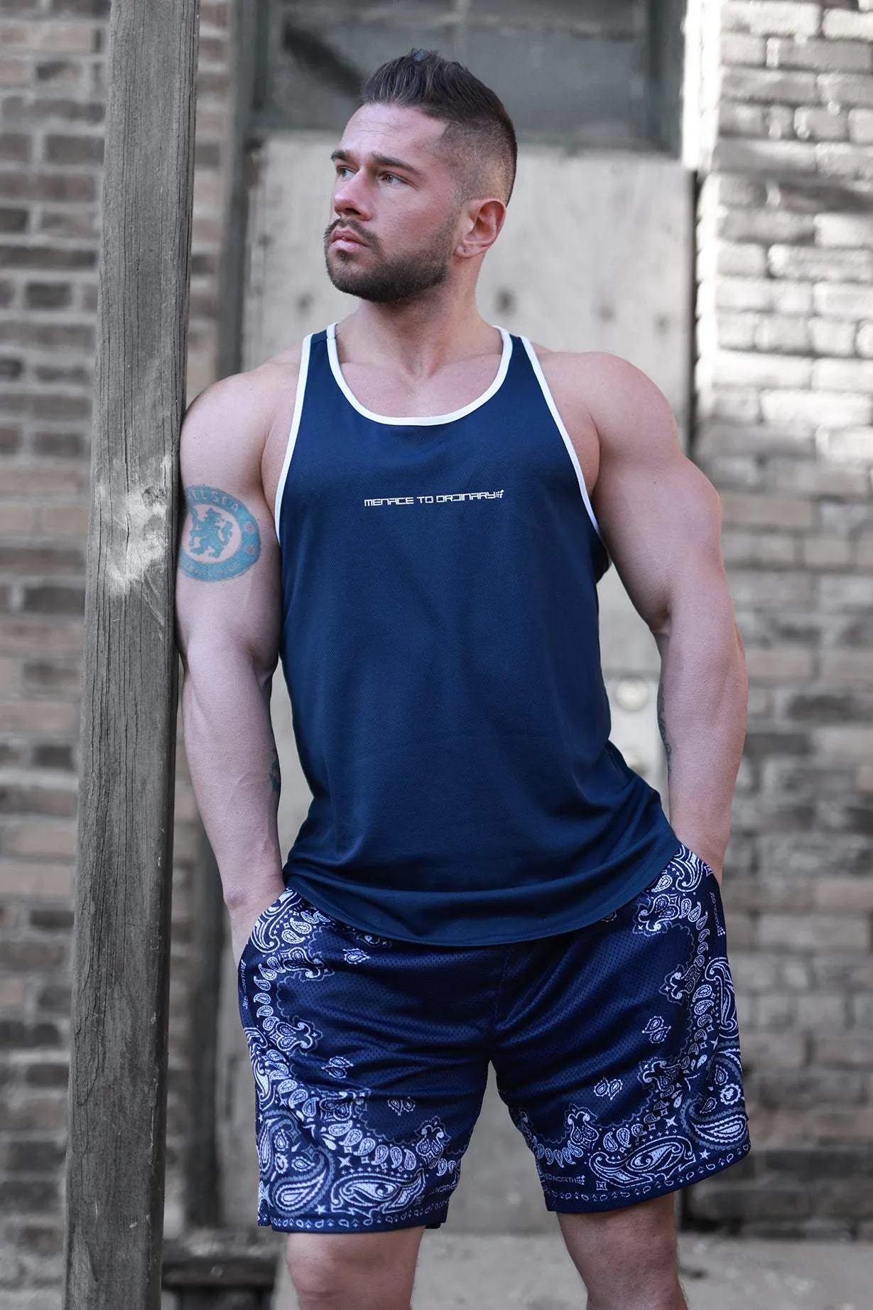 Jersey Mesh 7.5" Gym Shorts - Navy Paisley