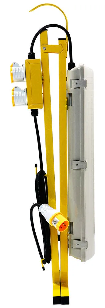 Luceco LSLPL261V Site 110V Plasterers 30W Plug Out