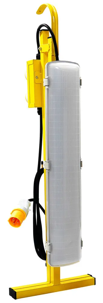 Luceco LSLPL261V Site 110V Plasterers 30W Plug Out