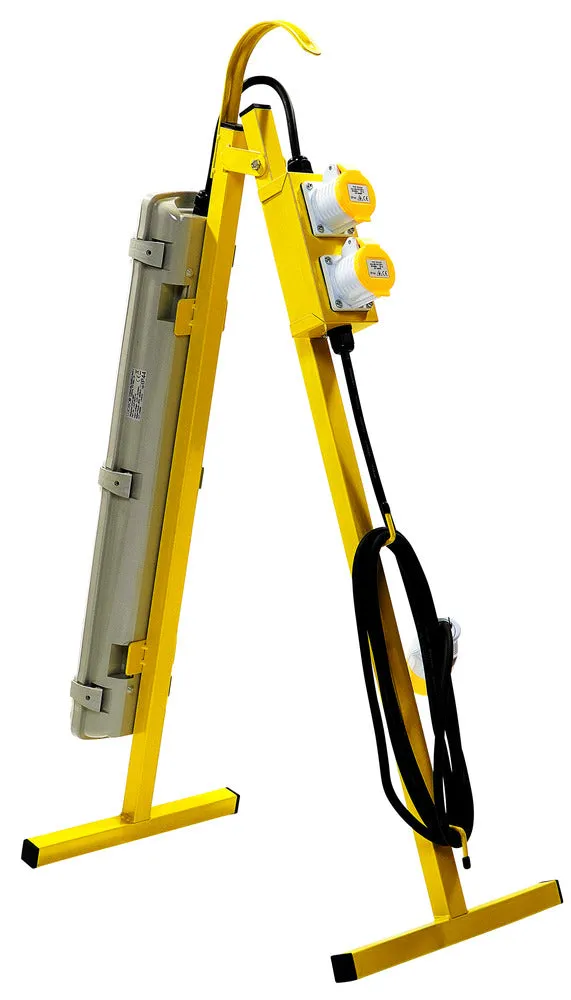 Luceco LSLPL261V Site 110V Plasterers 30W Plug Out
