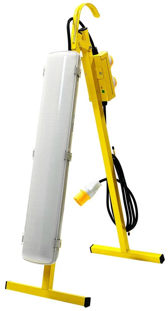 Luceco LSLPL261V Site 110V Plasterers 30W Plug Out