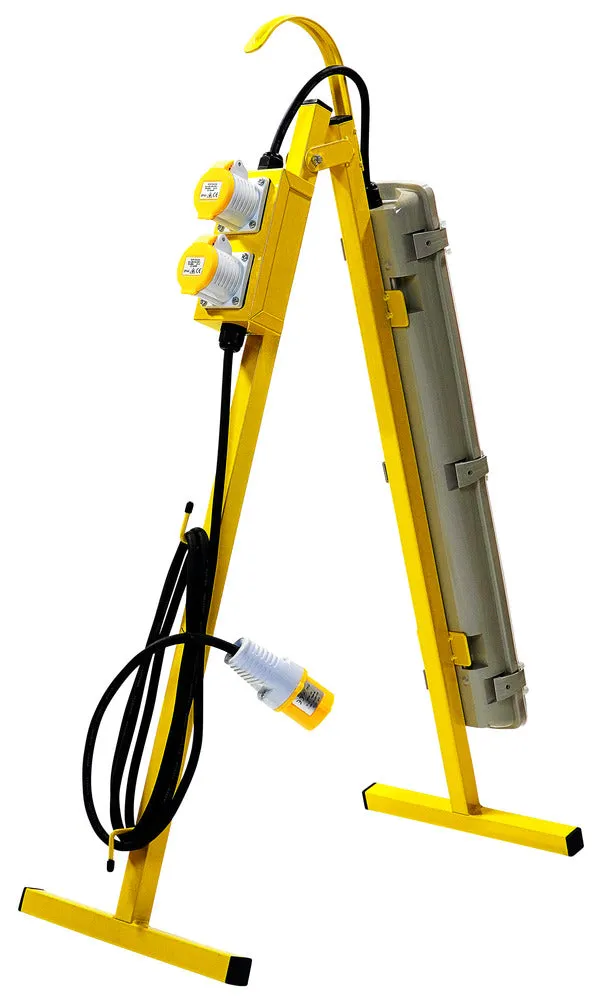 Luceco LSLPL261V Site 110V Plasterers 30W Plug Out