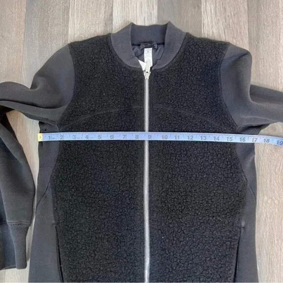 LULULEMON Stand Out Sherpa Jacket