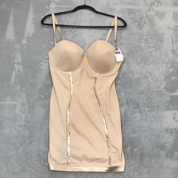 Maidenform Women's Firm Control Strapless Convertible Full Slip 38D New