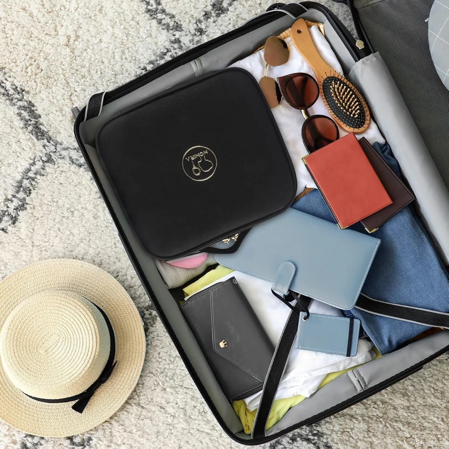Makeup Bag with Mirror and Light Travel Makeup Train Case Cosmetic Organizer Portable Artist Storage Bag with Adjustable Dividers Makeup Brushes Storage Organizer Black