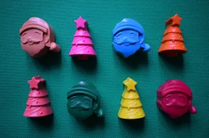 Natural Beeswax Crayons Christmas Tree & Santa Box of 8