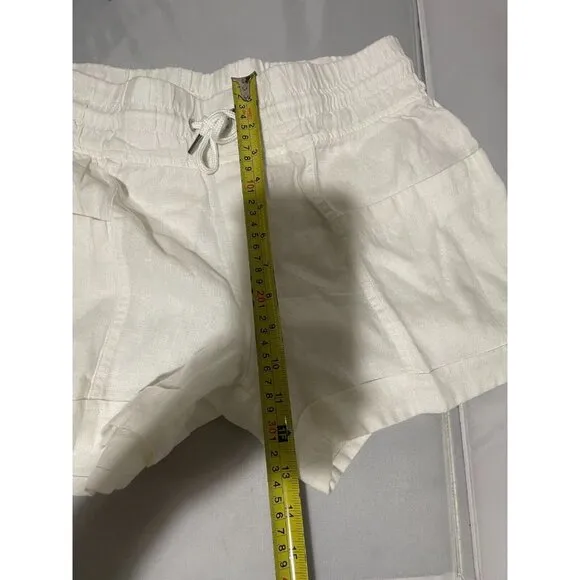 NWOT Athleta Cabo Linen 4&quot; Short White Lightweight Summer Shorts Women Sz 10
