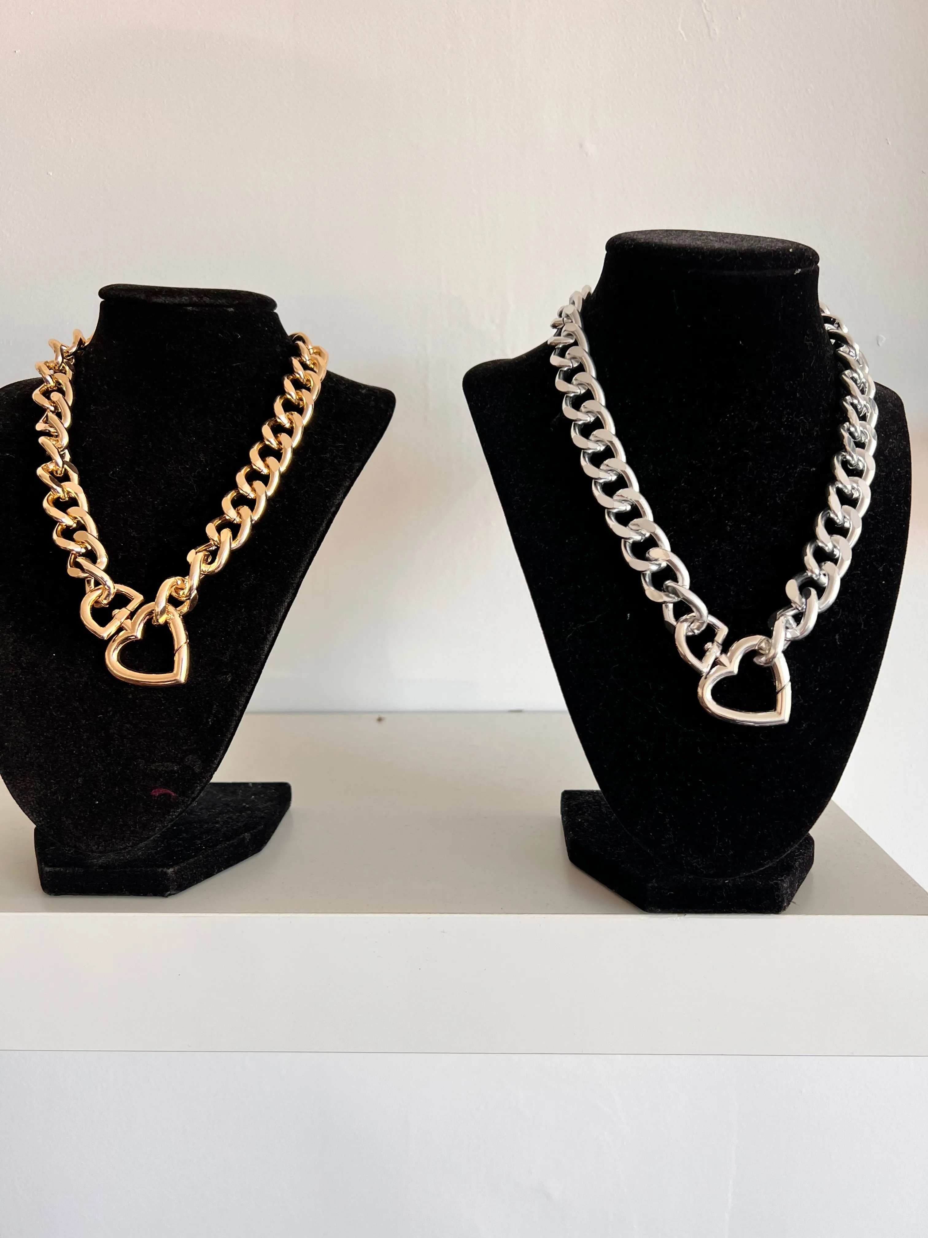 Open Heart Chain, Gold Tone