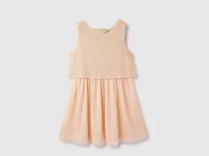 Regular Fit Round Neck Sequin And Solid Mesh Party Dress