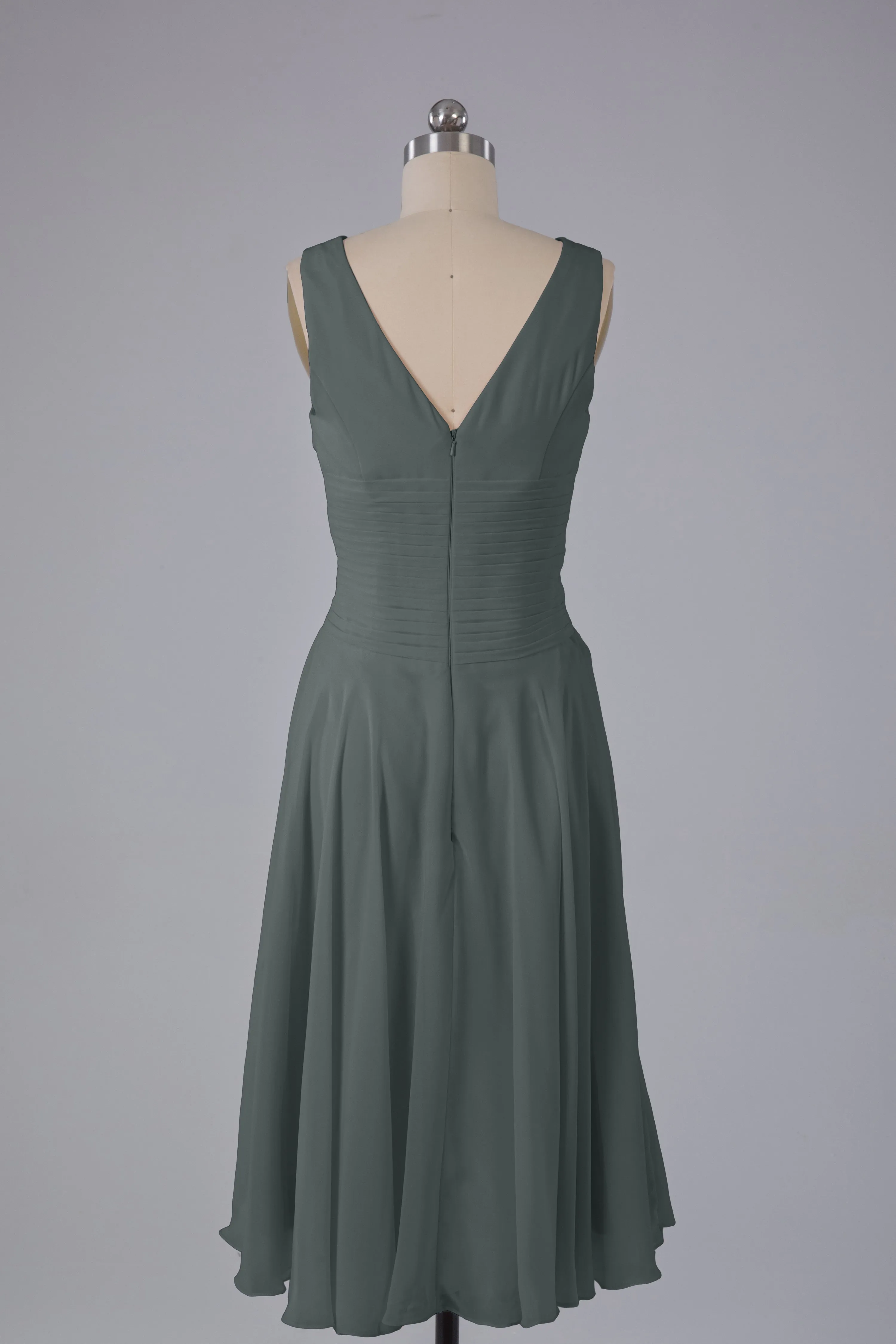 Simple V Neck Knee Length Bridesmaid Dresses with Pearls