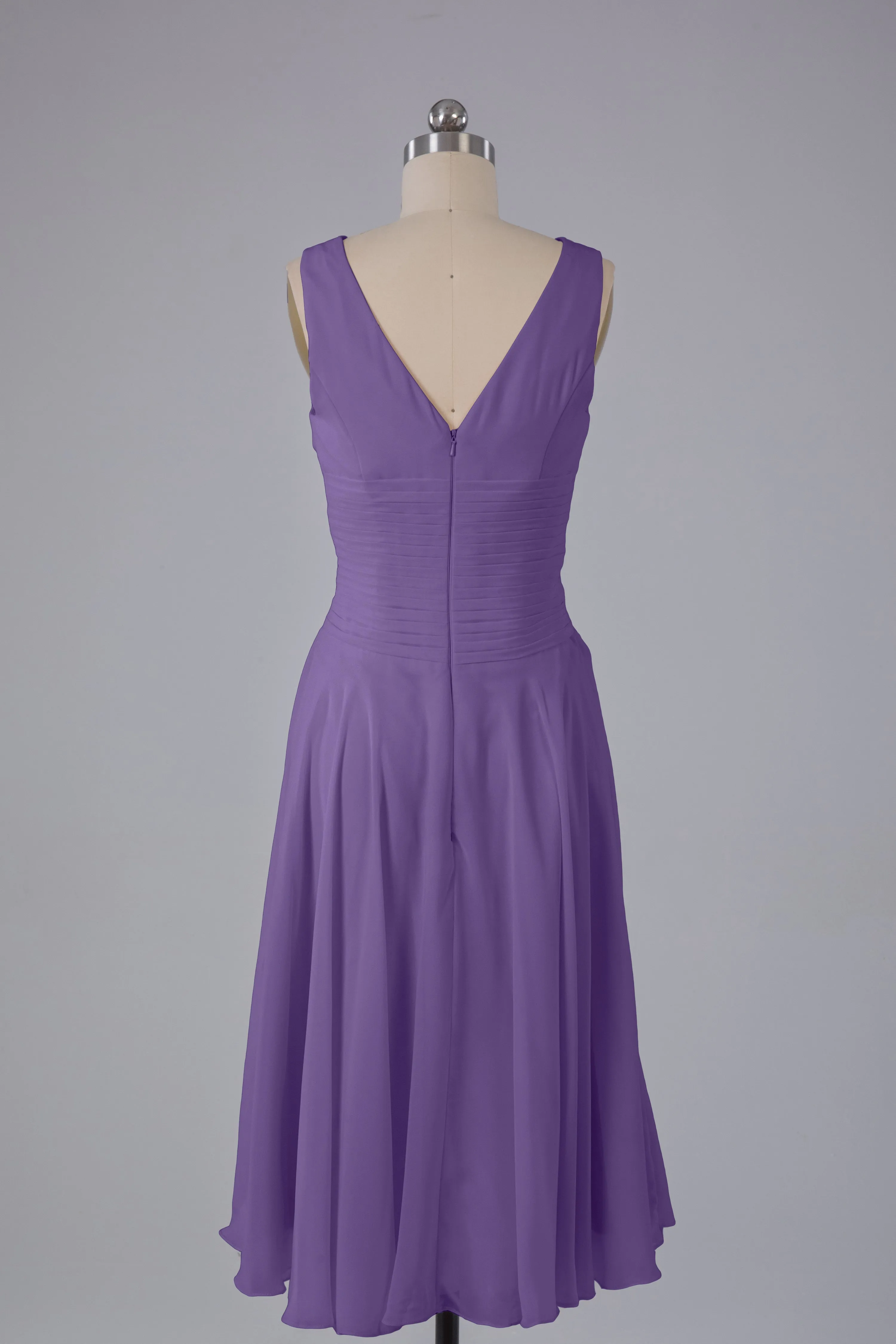 Simple V Neck Knee Length Bridesmaid Dresses with Pearls