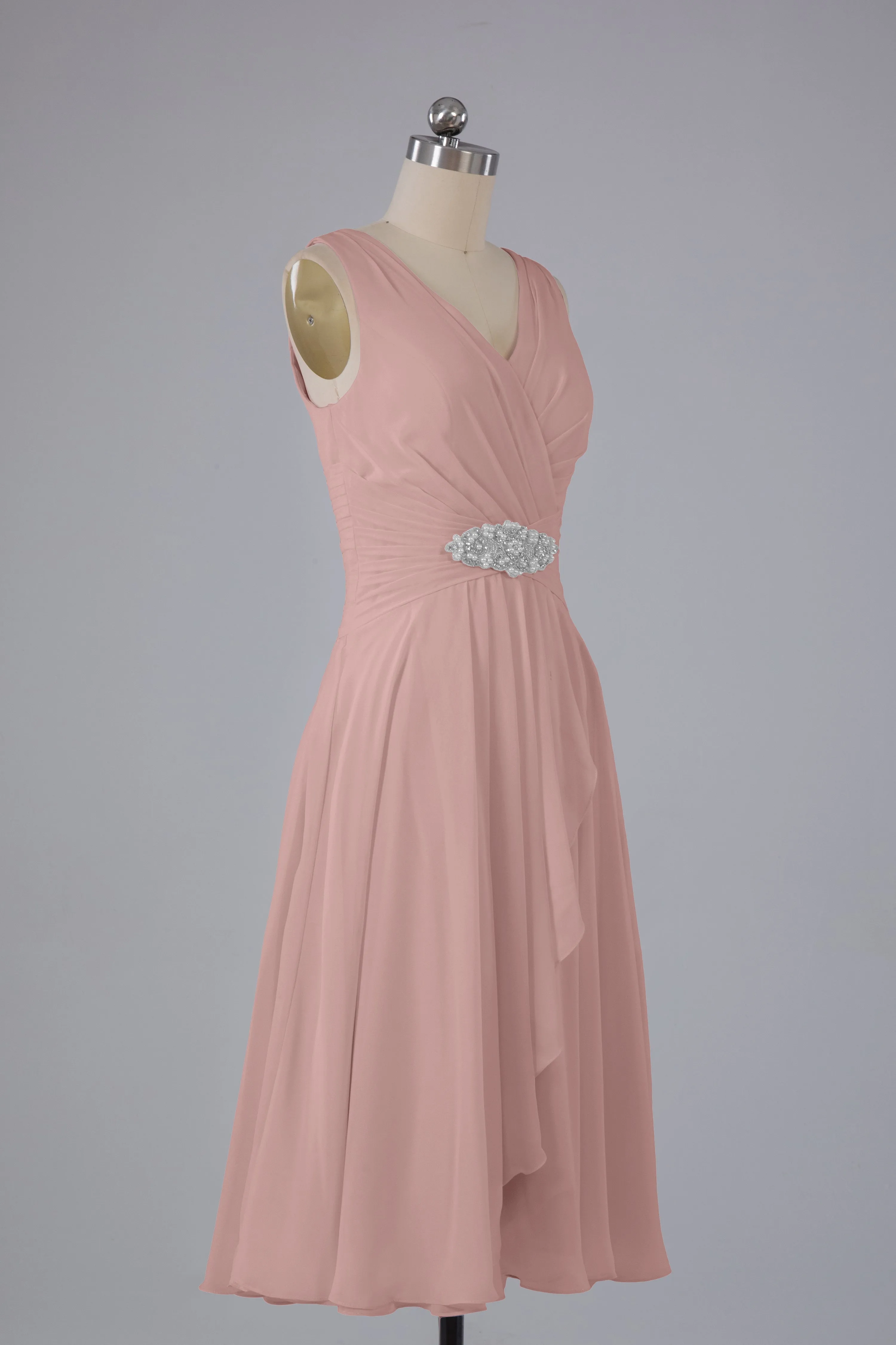 Simple V Neck Knee Length Bridesmaid Dresses with Pearls
