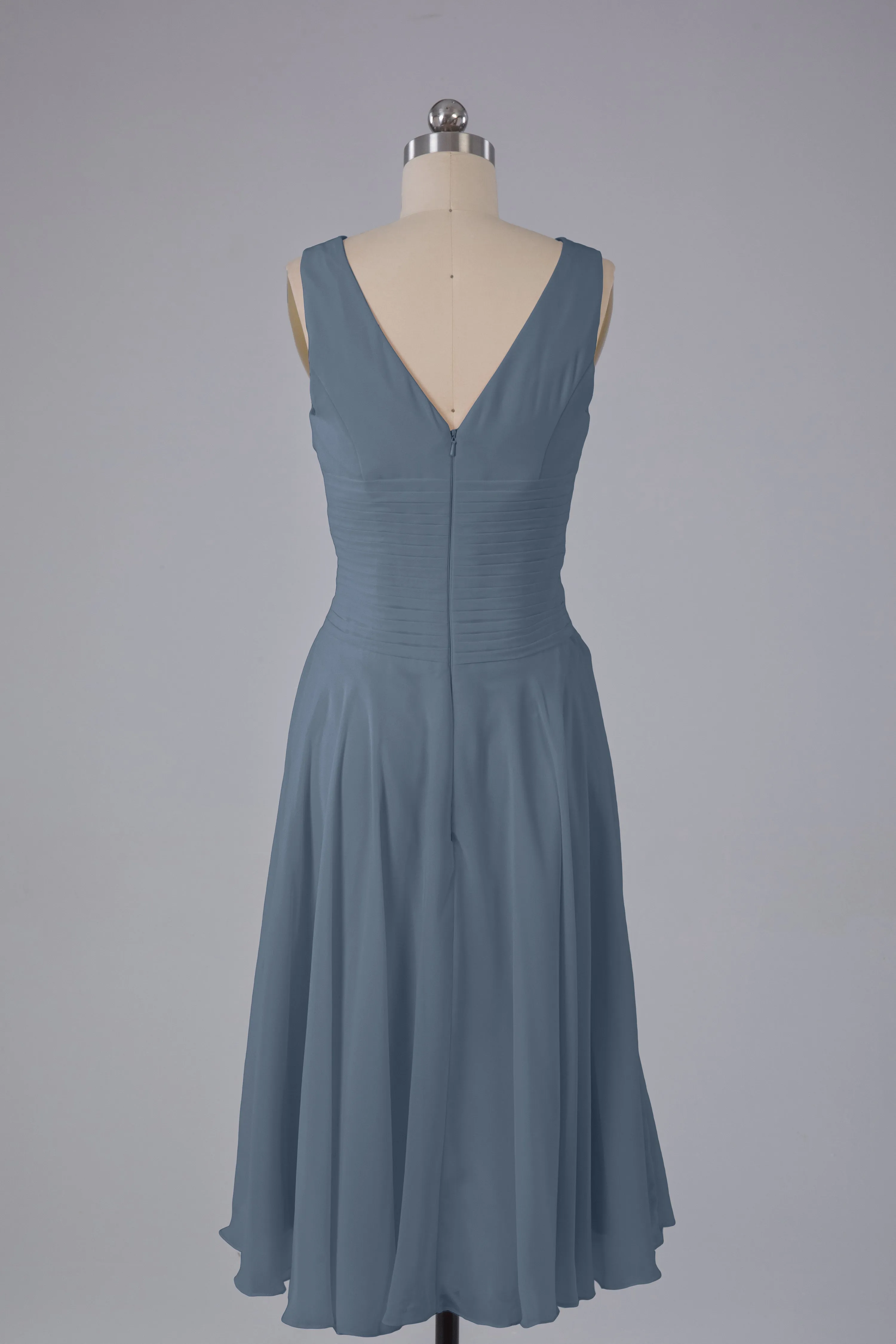 Simple V Neck Knee Length Bridesmaid Dresses with Pearls