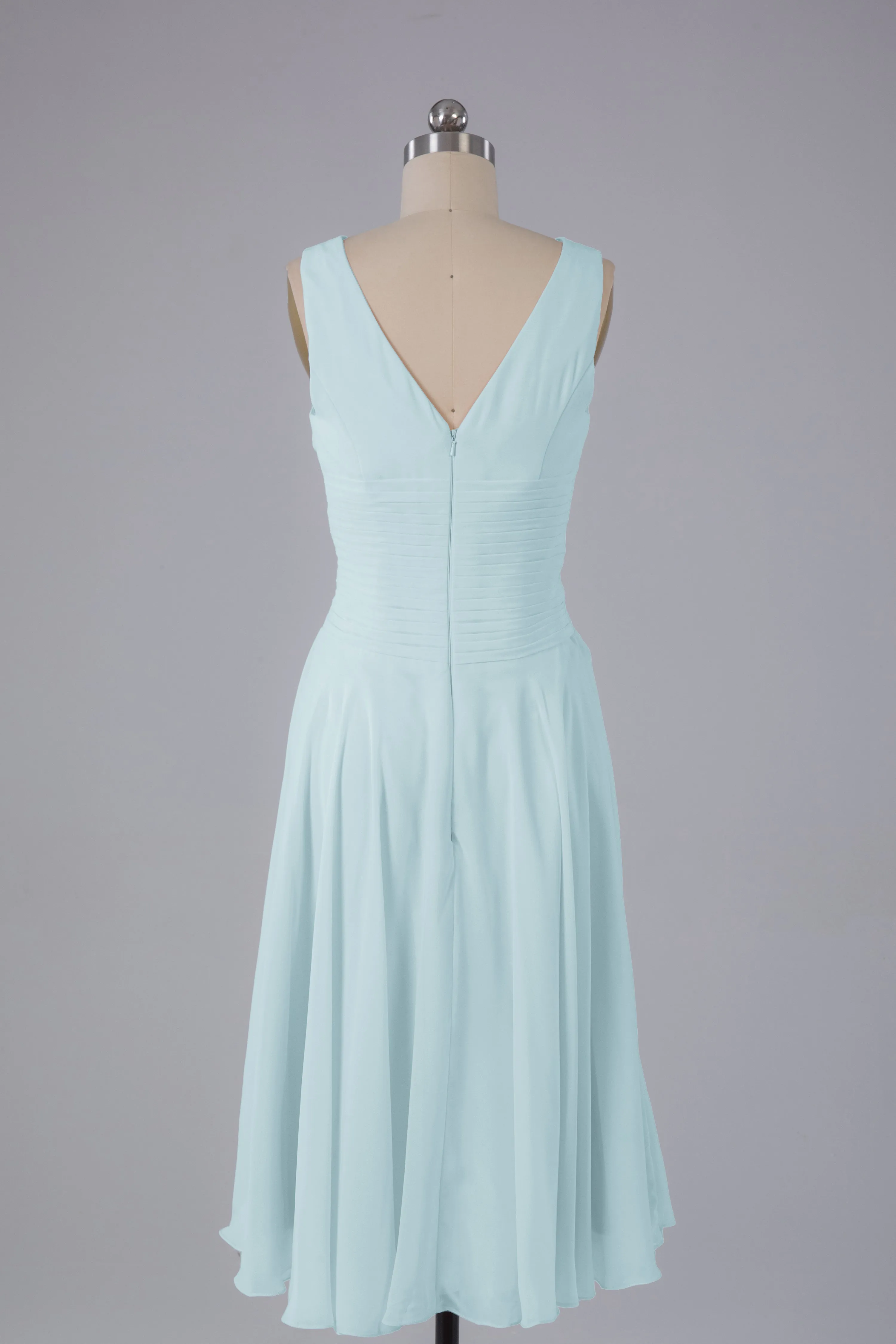 Simple V Neck Knee Length Bridesmaid Dresses with Pearls