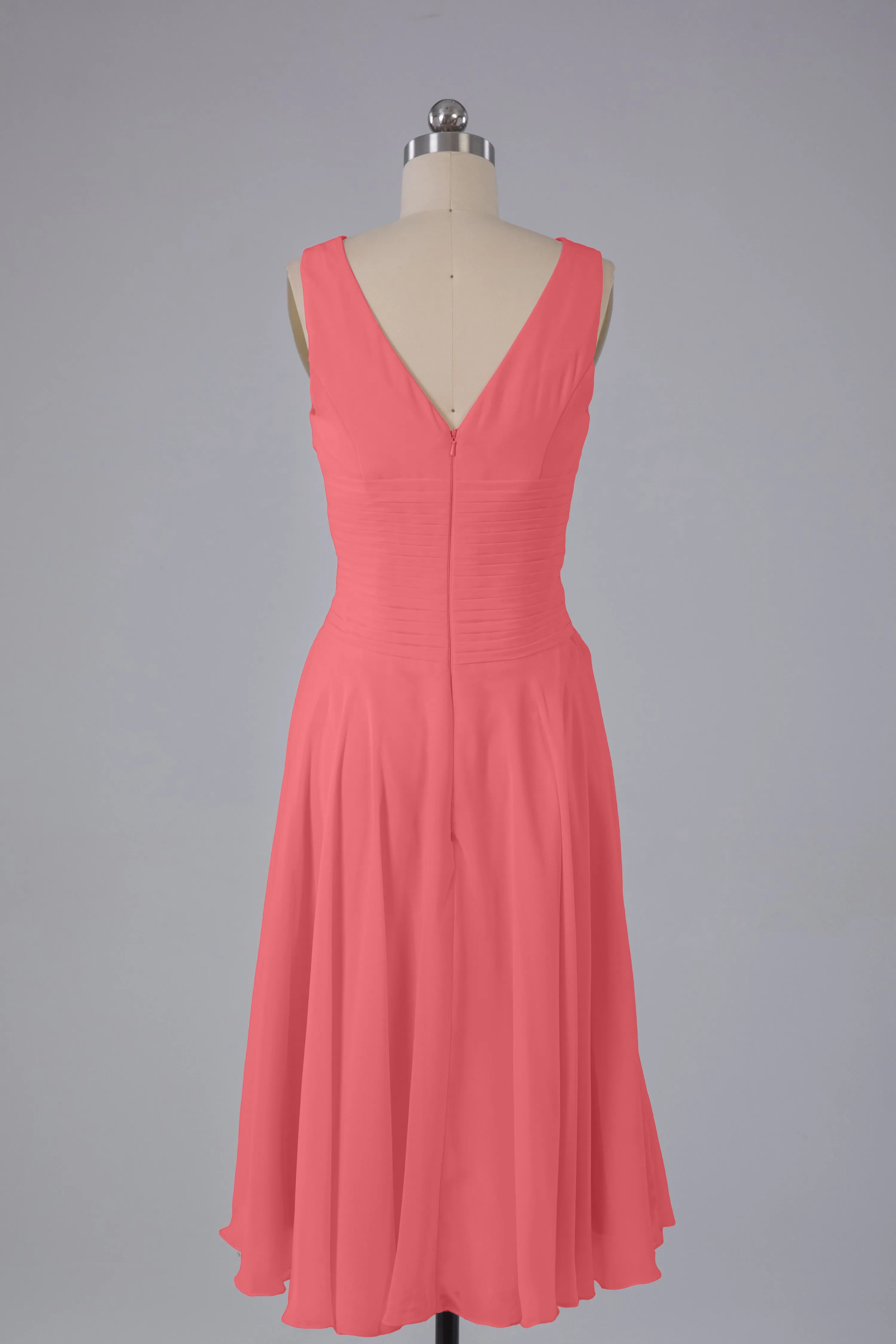Simple V Neck Knee Length Bridesmaid Dresses with Pearls