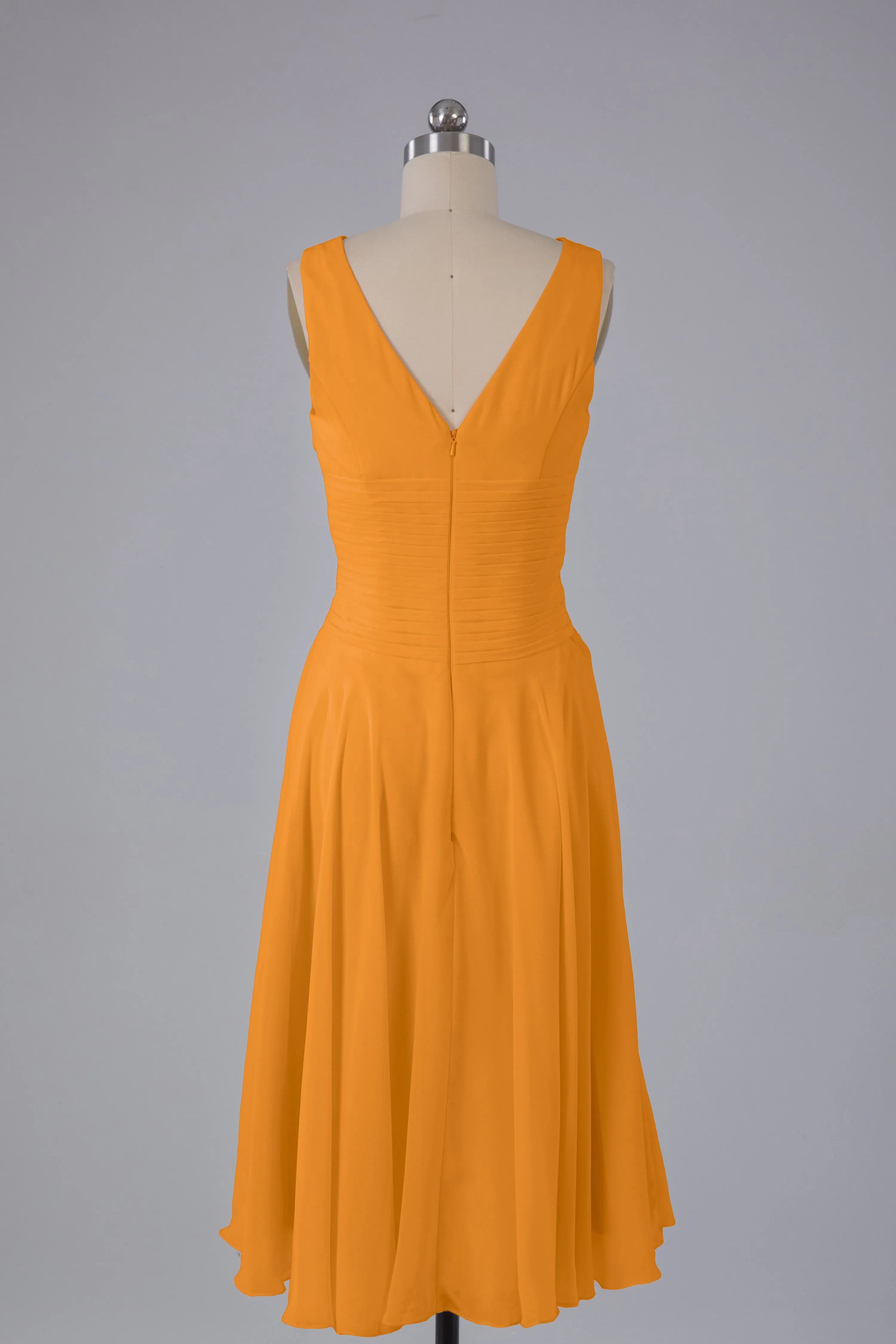 Simple V Neck Knee Length Bridesmaid Dresses with Pearls