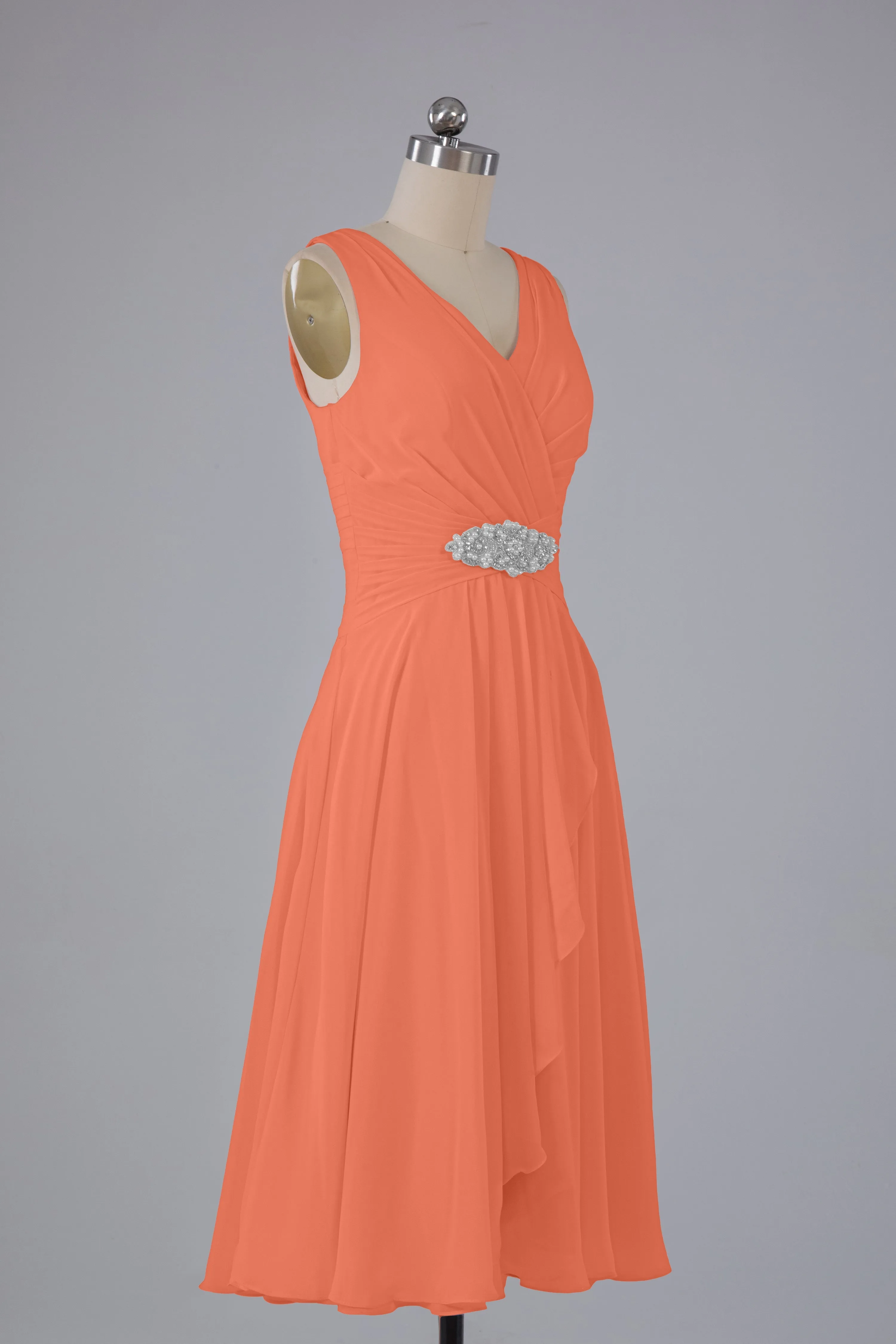 Simple V Neck Knee Length Bridesmaid Dresses with Pearls