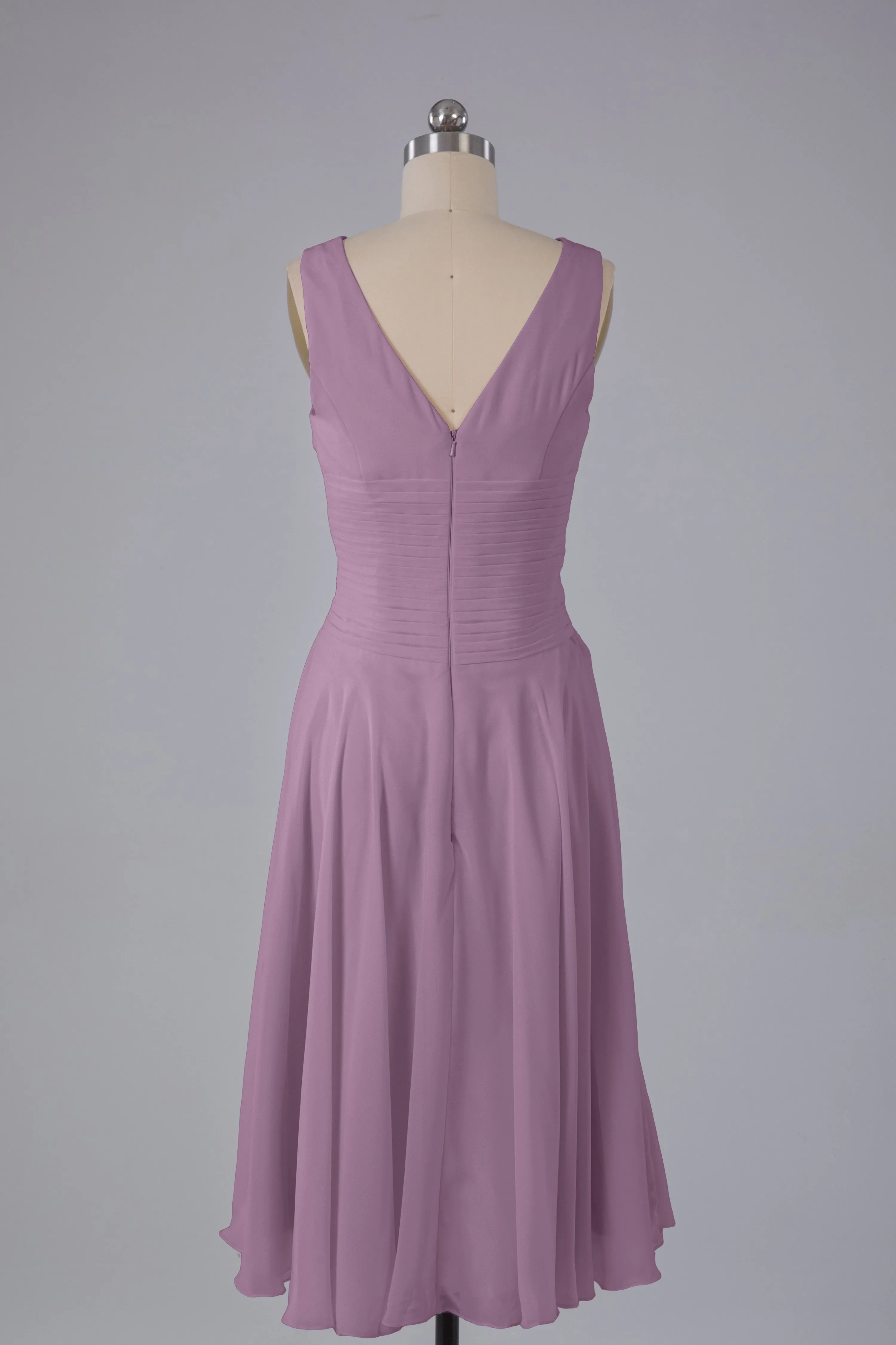 Simple V Neck Knee Length Bridesmaid Dresses with Pearls