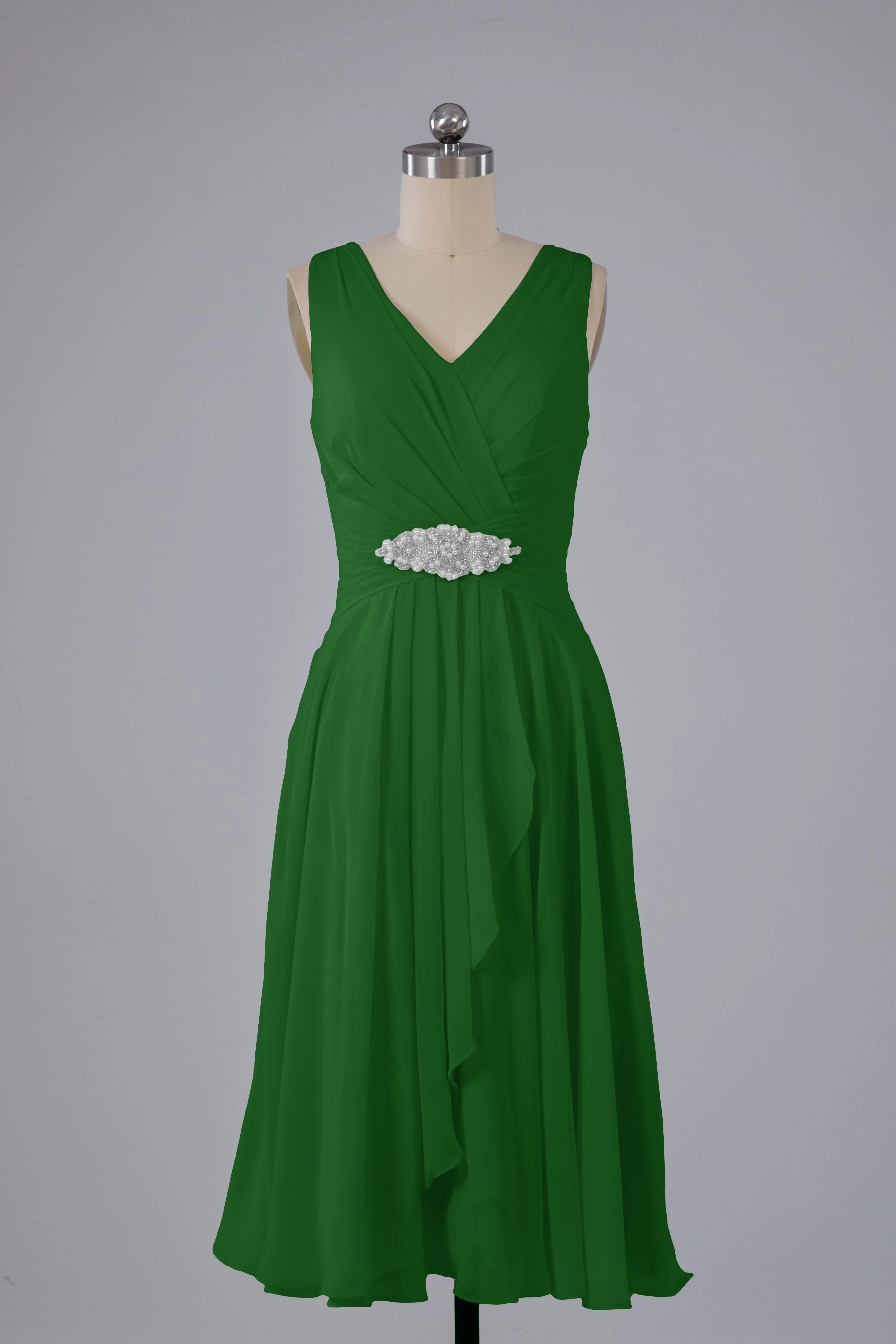 Simple V Neck Knee Length Bridesmaid Dresses with Pearls