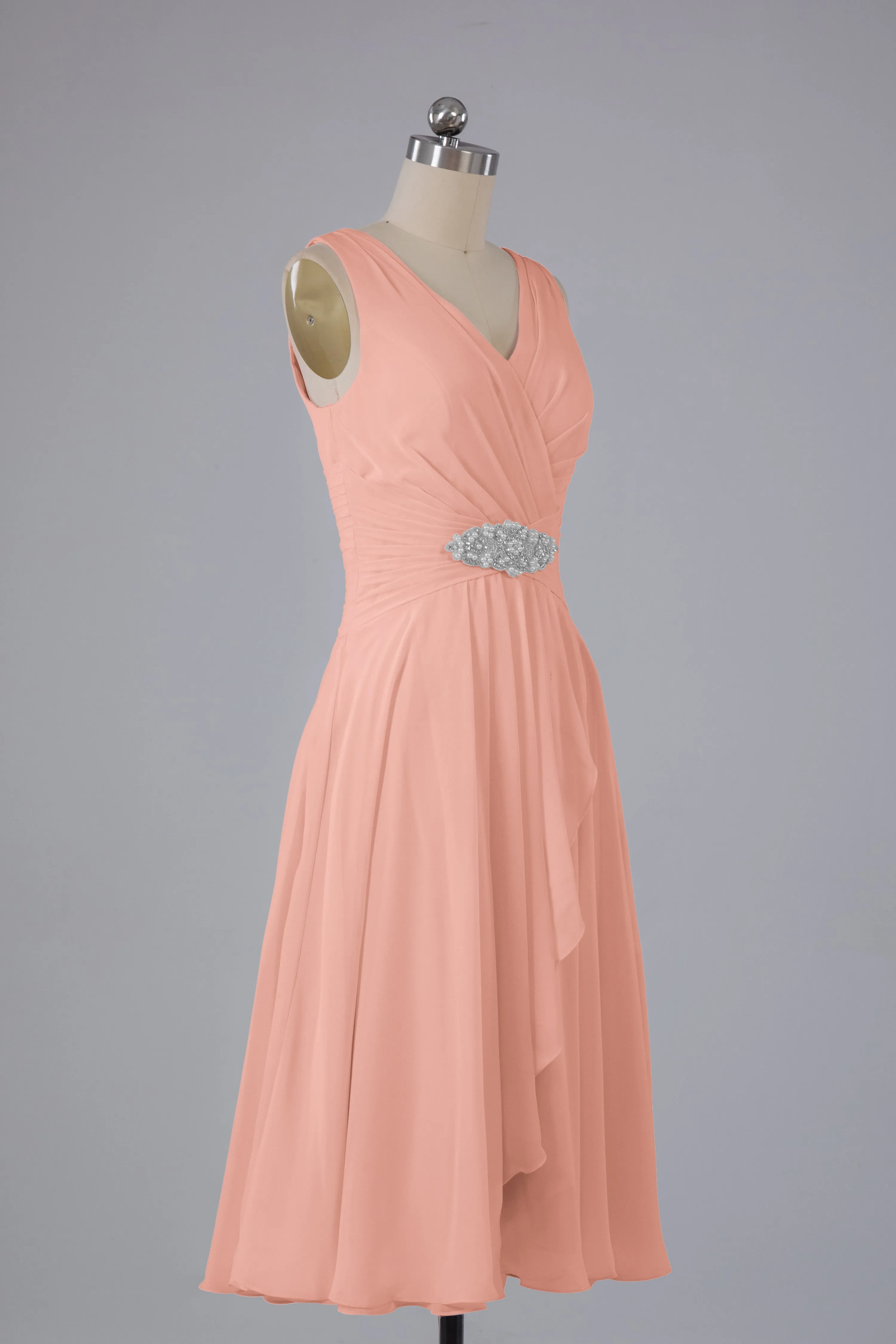 Simple V Neck Knee Length Bridesmaid Dresses with Pearls
