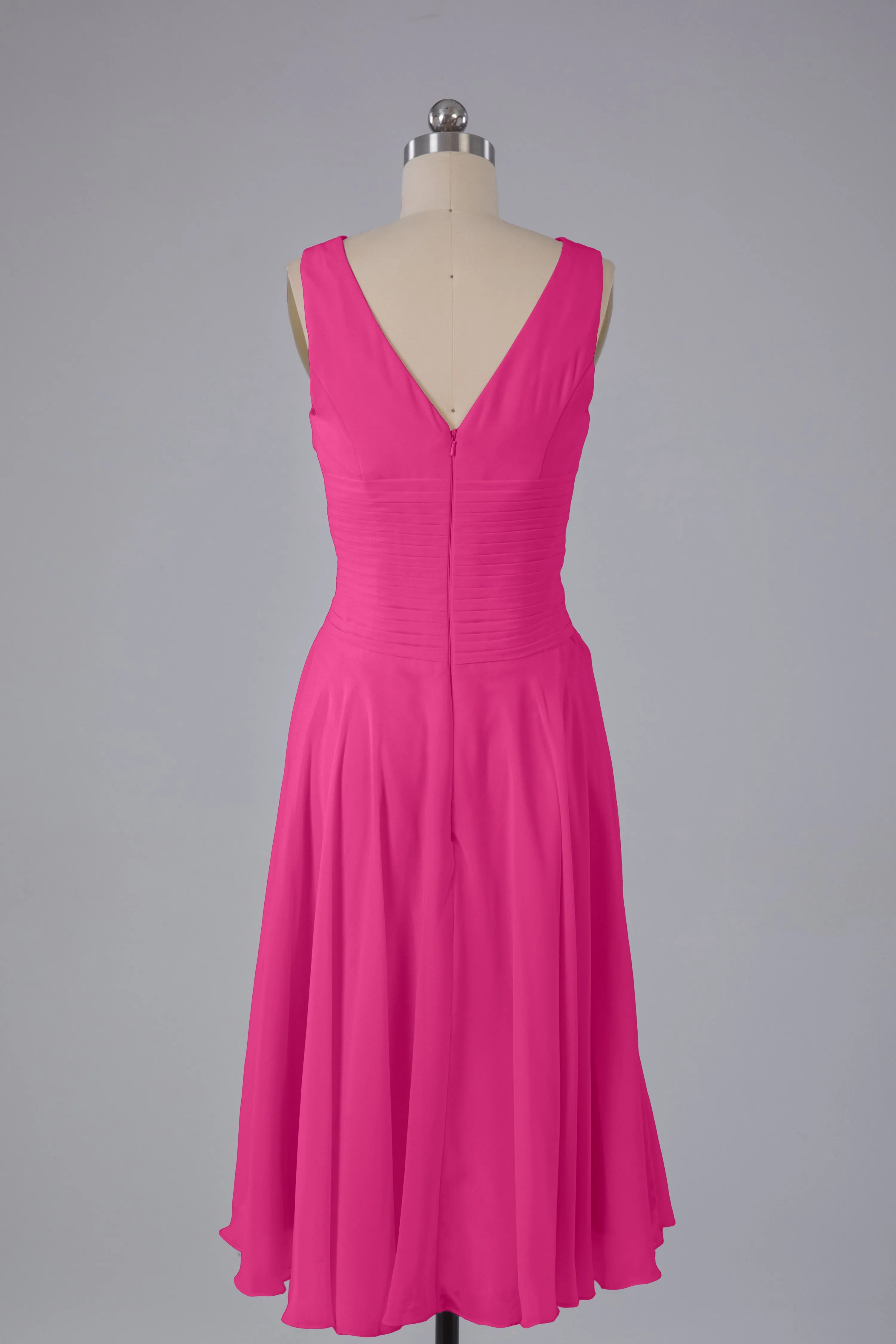 Simple V Neck Knee Length Bridesmaid Dresses with Pearls