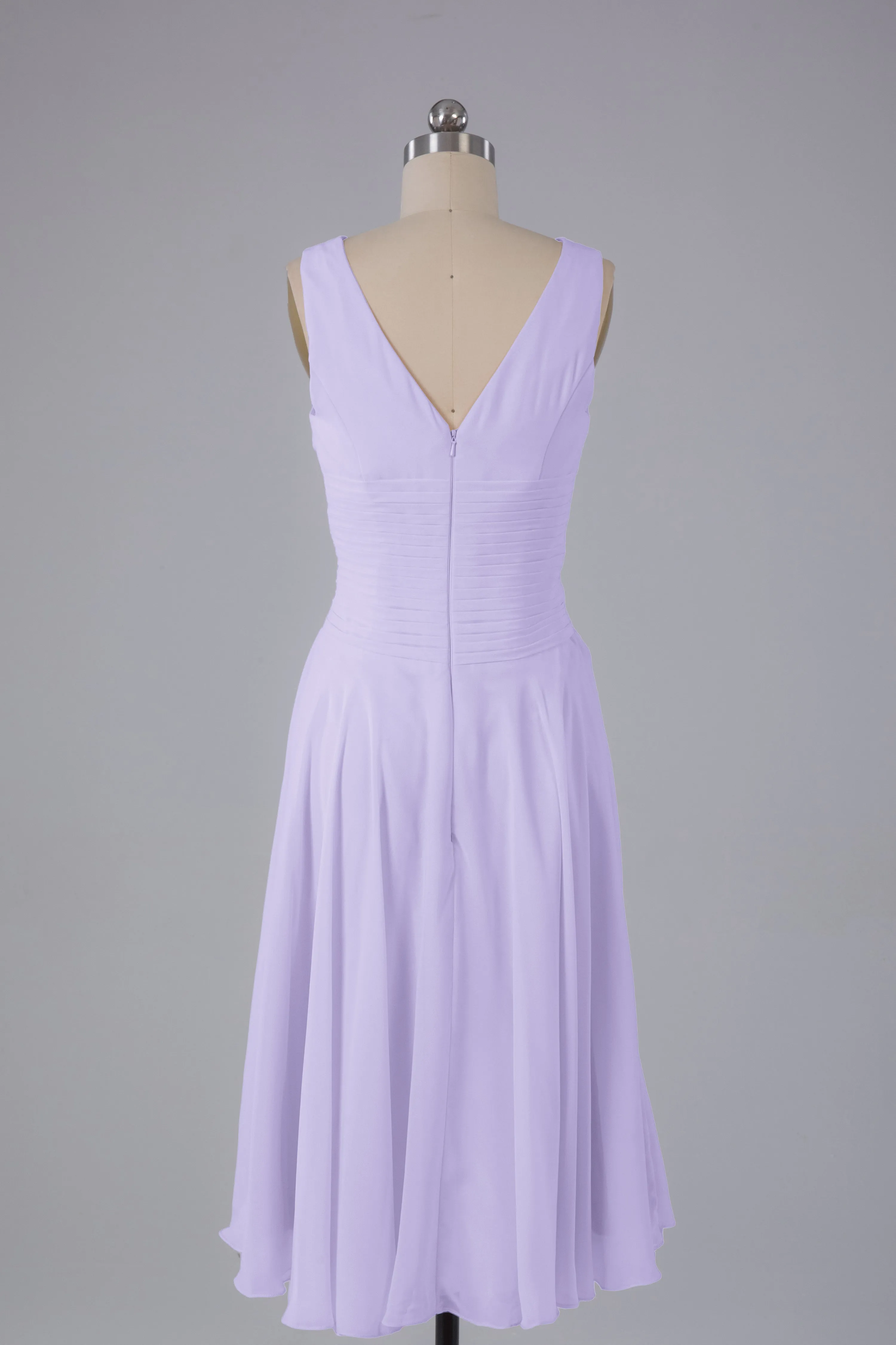 Simple V Neck Knee Length Bridesmaid Dresses with Pearls
