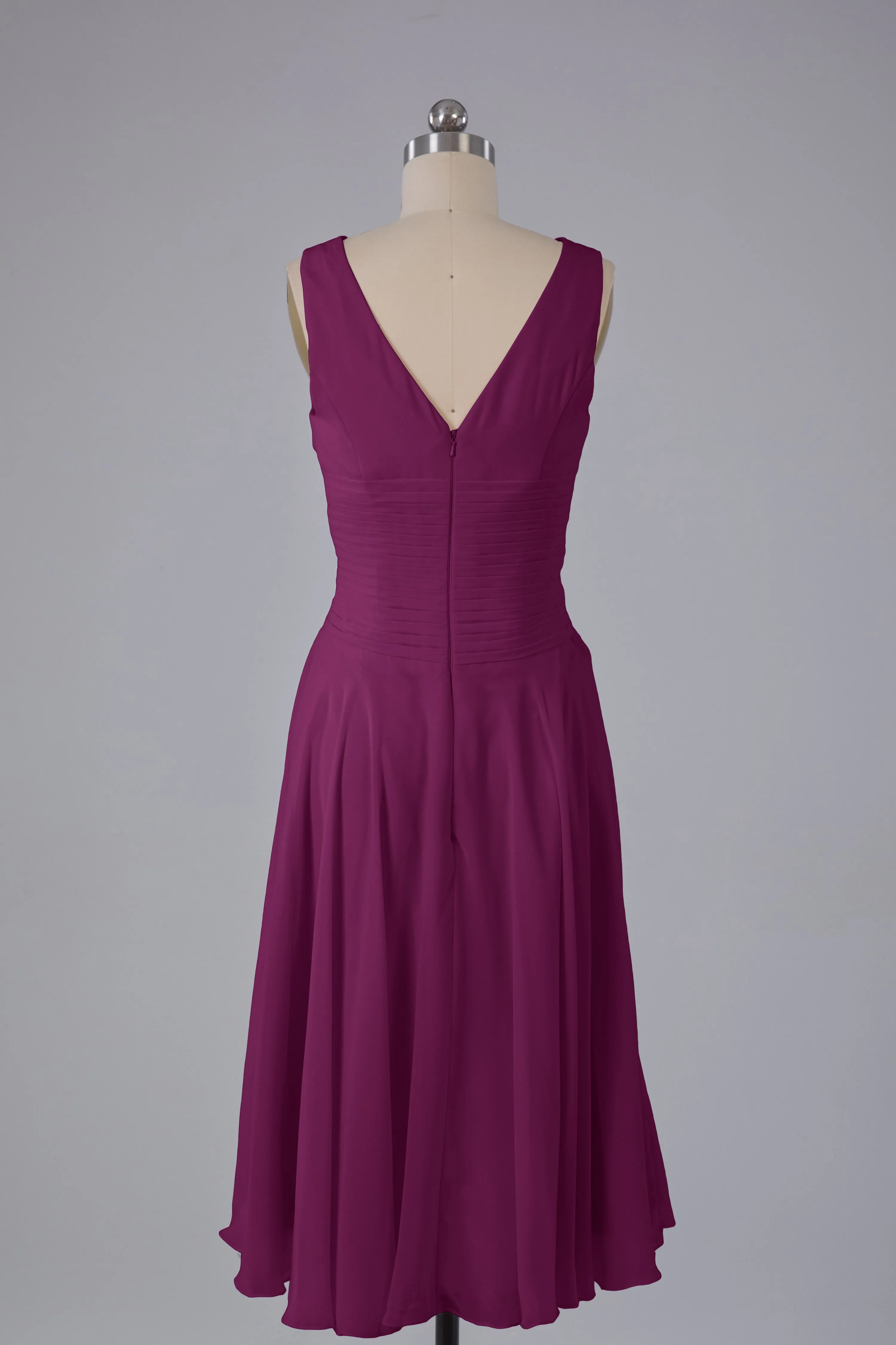 Simple V Neck Knee Length Bridesmaid Dresses with Pearls
